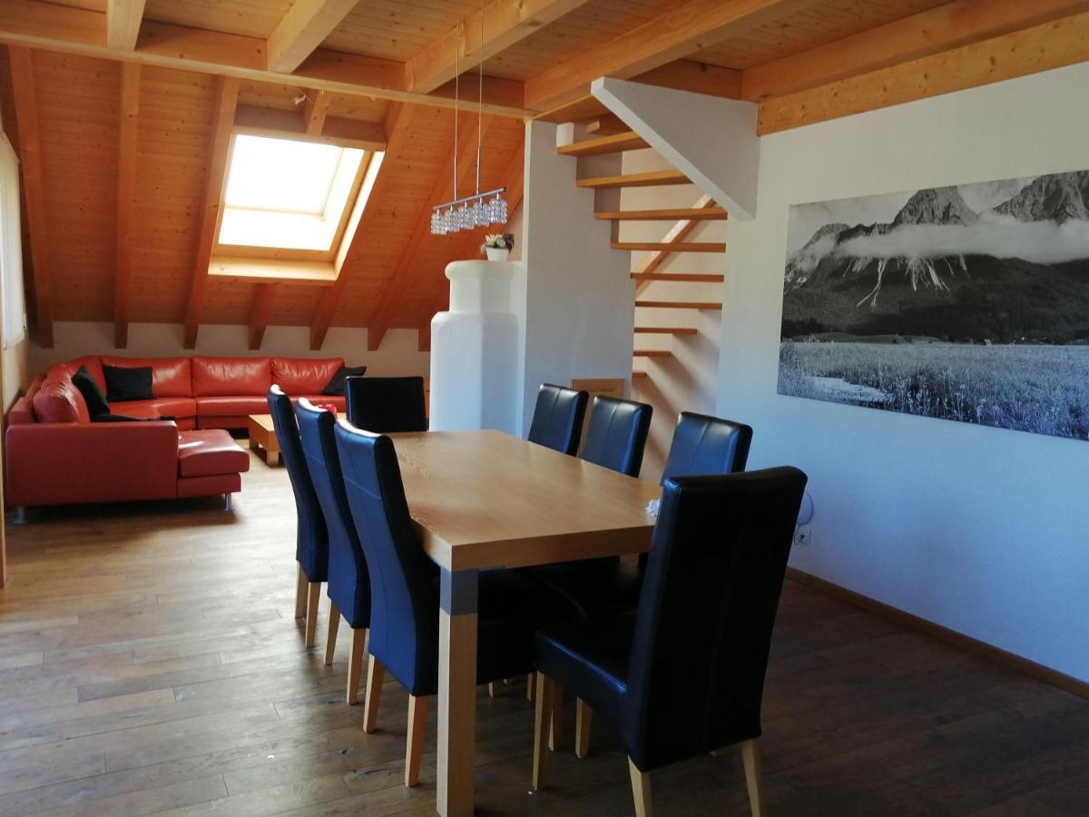 Chalet Zur Rose Apartment Berwang Exterior photo