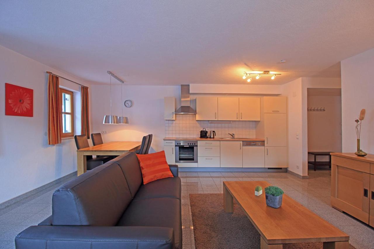 Chalet Zur Rose Apartment Berwang Exterior photo